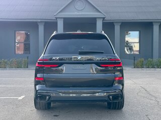 2026 BMW X7 40d I (G07) Рестайлинг, чёрный, 15890000 рублей, вид 5