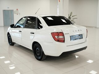2018 Lada (ВАЗ) Granta I Рестайлинг, белый, 358000 рублей, вид 4