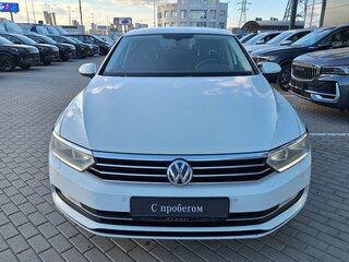 2017 Volkswagen Passat B8, белый, 1740000 рублей, вид 5