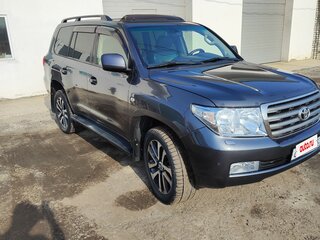 2011 Toyota Land Cruiser 200 Series, серый, 2800000 рублей, вид 2