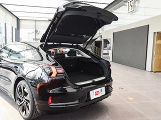 2023 Zeekr 001 100 kWh I, чёрный, 3800000 рублей, вид 3