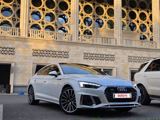 2022 Audi A5 Sportback 40 TFSI II (F5) Рестайлинг, белый, 5500000 рублей, вид 2