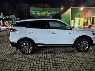 2023 Geely Atlas Pro, белый, 2330000 рублей, вид 2