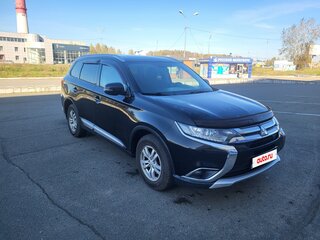 2016 Mitsubishi Outlander III Рестайлинг 2, чёрный, 1900000 рублей, вид 1