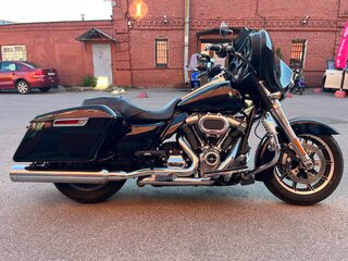 2019 Harley-Davidson Electra Glide, чёрный, 1299000 рублей, вид 3