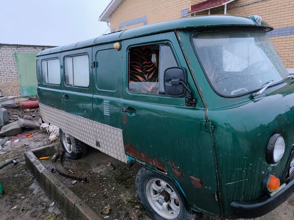 1978 УАЗ 452, зелёный, 180000 рублей - вид 1