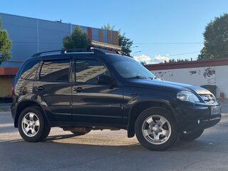 2010 Chevrolet Niva I Рестайлинг, чёрный, 450000 рублей, вид 4
