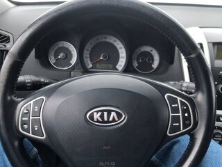 2009 Kia Ceed I, чёрный, 450000 рублей, вид 5