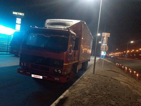1992 Volvo FL, красный, 1400000 рублей, вид 2