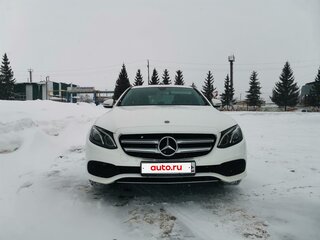 2017 Mercedes-Benz E-Класс 200 V (W213, S213, C238), белый, 2800000 рублей, вид 3