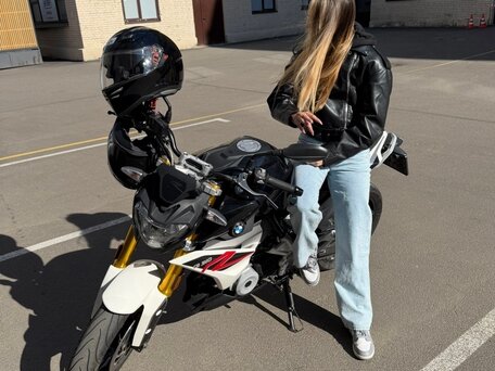 2018 BMW G 310 R, чёрный, 420000 рублей, вид 1
