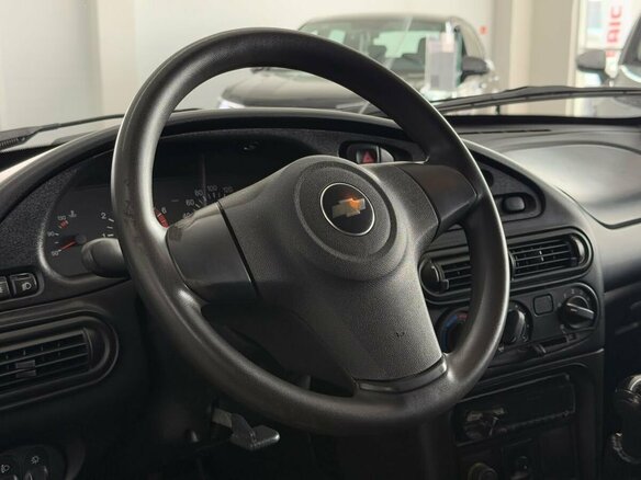 2011 Chevrolet Niva I Рестайлинг, чёрный - вид 13