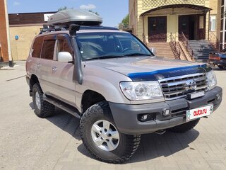 2003 Toyota Land Cruiser 105 100 Series Рестайлинг 1, серебристый, 2400000 рублей, вид 2