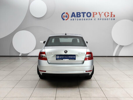 2019 Skoda Octavia III (A7) Рестайлинг, серебристый, 2099000 рублей, вид 4