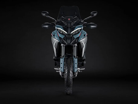 2026 Ducati Multistrada V4, зелёный, 3475000 рублей, вид 5