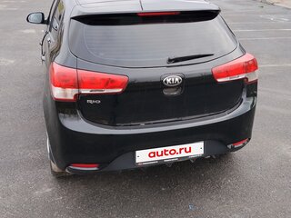 2016 Kia Rio III Рестайлинг, чёрный, 1050000 рублей, вид 3