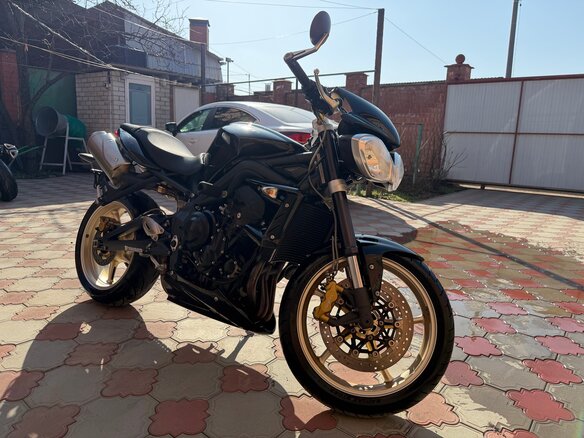 2012 Triumph Street Triple, чёрный, 499900 рублей - вид 1