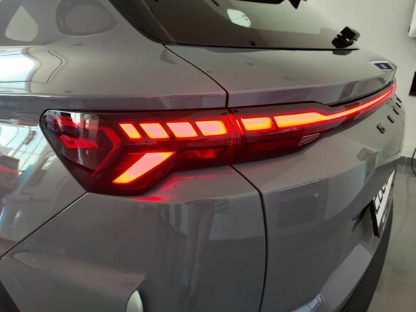 2026 Geely Coolray I Рестайлинг 2, фиолетовый - вид 13