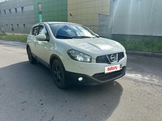 2011 Nissan Qashqai I Рестайлинг, белый, 1000000 рублей, вид 3