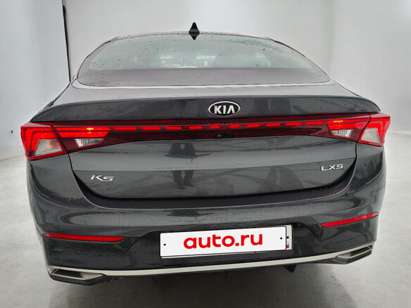 2020 Kia K5 III, серый, 2350000 рублей - вид 7