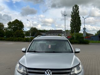 2012 Volkswagen Tiguan I Рестайлинг, серебристый, 1250000 рублей, вид 3