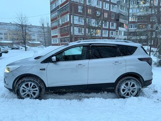 2018 Ford Kuga II Рестайлинг, серебристый, 1500000 рублей, вид 5
