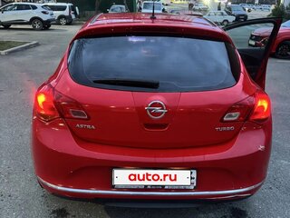 2012 Opel Astra J, красный, 580000 рублей, вид 5