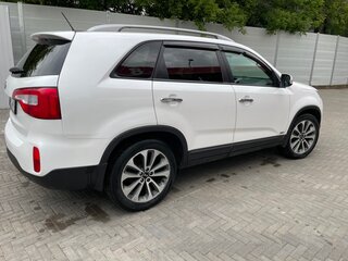 2013 Kia Sorento II Рестайлинг, белый, 1780000 рублей, вид 4