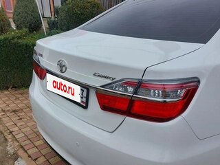 2016 Toyota Camry VII (XV50) Рестайлинг, белый, 2050000 рублей, вид 2