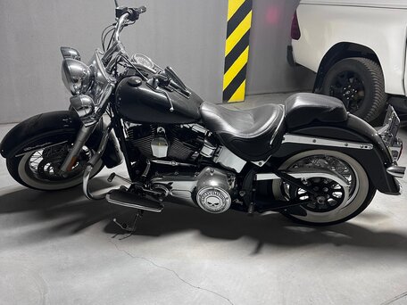 2015 Harley-Davidson Softail Deluxe, чёрный, 1250000 рублей, вид 2