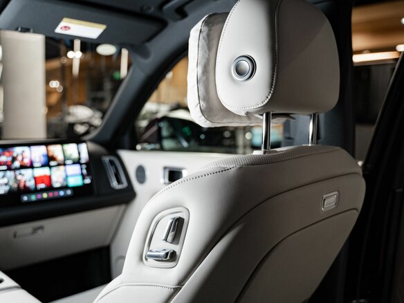 2025 Li Auto (Lixiang) L9 52.3 kWh I Рестайлинг, чёрный, 11990000 рублей - вид 11