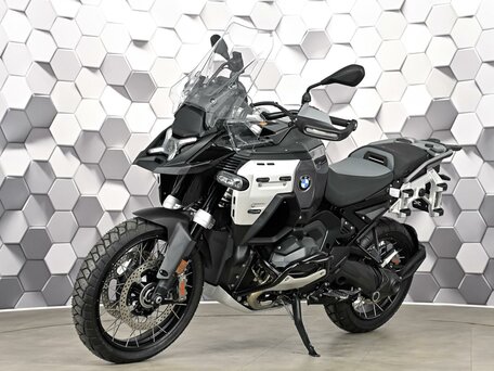 2025 BMW R 1300 GS Adventure, чёрный, 2899000 рублей, вид 2