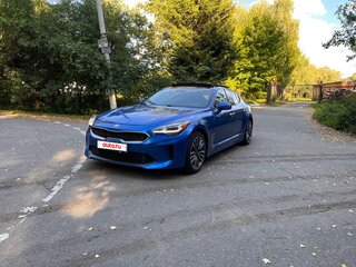 2018 Kia Stinger I, синий, 2000000 рублей, вид 1