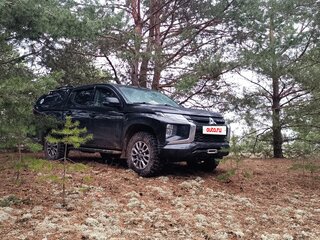 2023 Mitsubishi L200 V Рестайлинг, чёрный, 4350000 рублей, вид 1