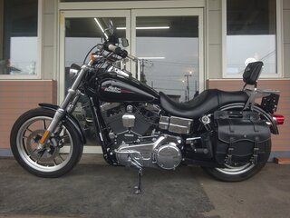 2011 Harley-Davidson Dyna Low Rider, чёрный, 946000 рублей, вид 3