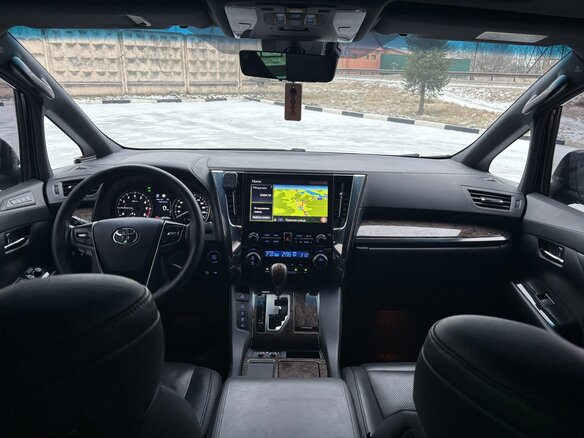 2021 Toyota Alphard III Рестайлинг, чёрный, 4600000 рублей - вид 13