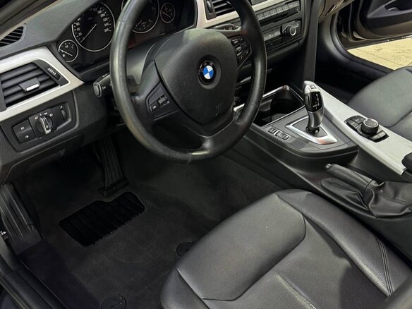 2012 BMW 3 серии 320i VI (F3x), чёрный, 1700000 рублей - вид 2