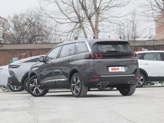 2026 Peugeot 5008 II Рестайлинг, серый, 2837000 рублей, вид 5