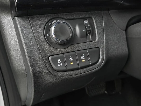 2022 Chevrolet Spark IV Рестайлинг, белый, 915000 рублей - вид 6
