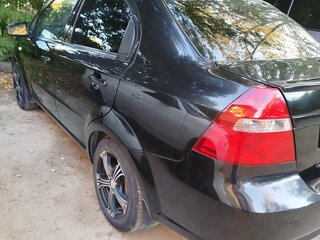 2009 Chevrolet Aveo I Рестайлинг, чёрный, 380000 рублей, вид 2