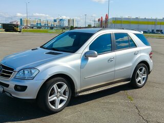 2006 Mercedes-Benz M-Класс 350 II (W164), серебристый, 710000 рублей, вид 1