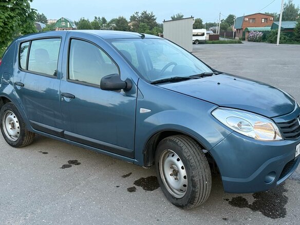 2011 Renault Sandero I, синий, 620000 рублей - вид 3
