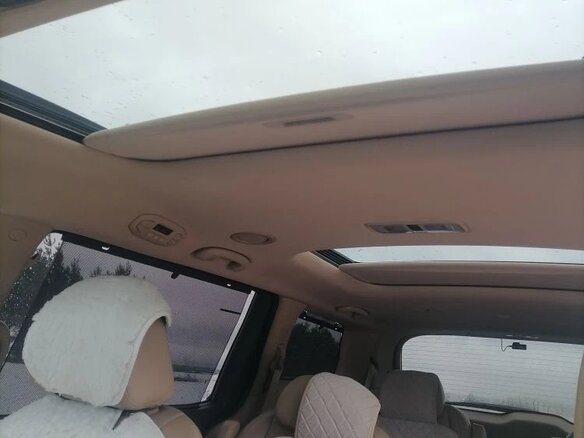 2018 Kia Carnival III, чёрный, 2750000 рублей - вид 8
