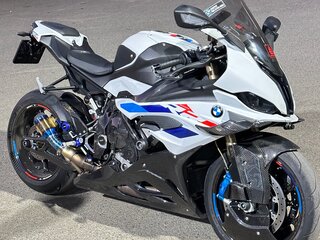 2023 BMW S 1000 RR, белый, 2000000 рублей, вид 2
