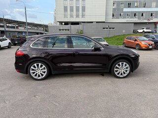 2010 Porsche Cayenne S II (958), фиолетовый, 1700000 рублей, вид 2