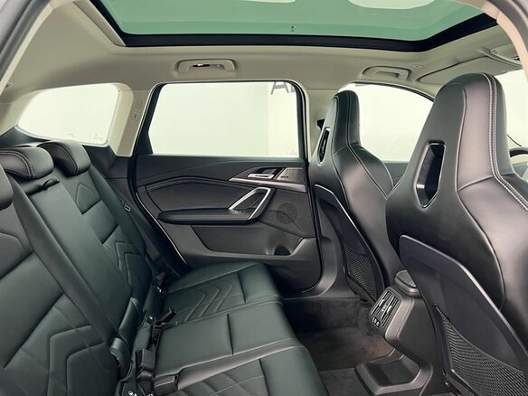 2026 BMW X1 Long 25Li xDrive III (U11/U12), белый, 5810000 рублей - вид 14