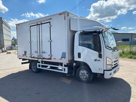 2024 Isuzu Elf (N-series), белый, 2700000 рублей, вид 1