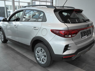 2025 Solaris KRX, серебристый, 2435000 рублей, вид 2