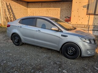 2013 Kia Rio 4-speed III, серый, 830000 рублей, вид 2