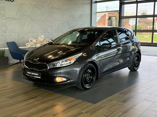2014 Kia Ceed II, серый, 895000 рублей, вид 1